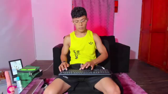 lucas-luxx