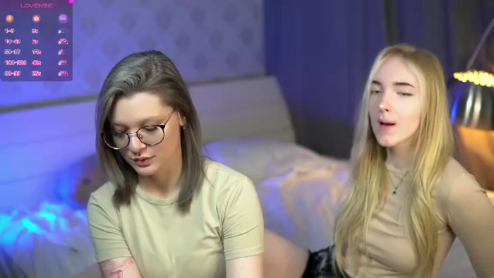 mae-beddingfield-and-sara-mauri