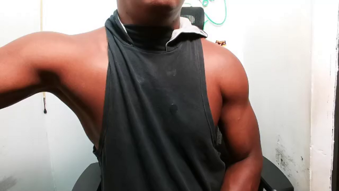 kendo-muscle-big