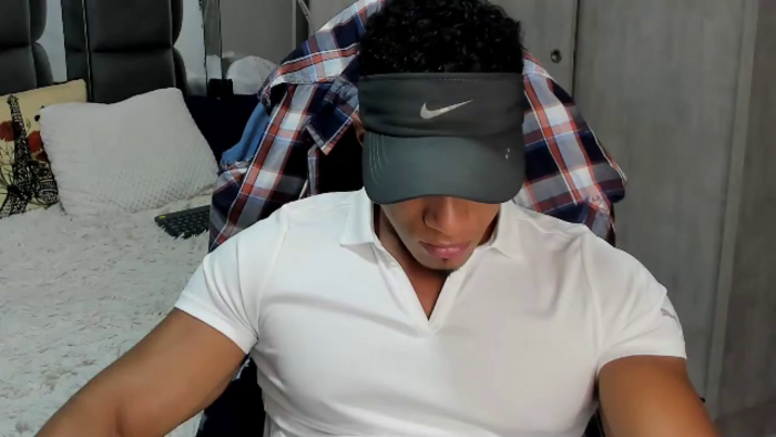 mat-strong