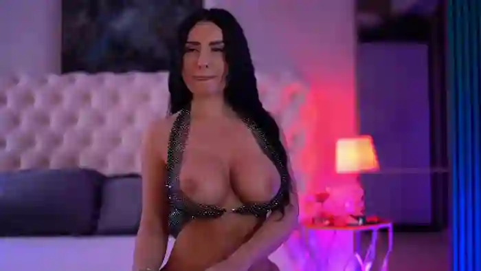 2025/05/04/flirt4free-isabelle-hunt-05-25-50