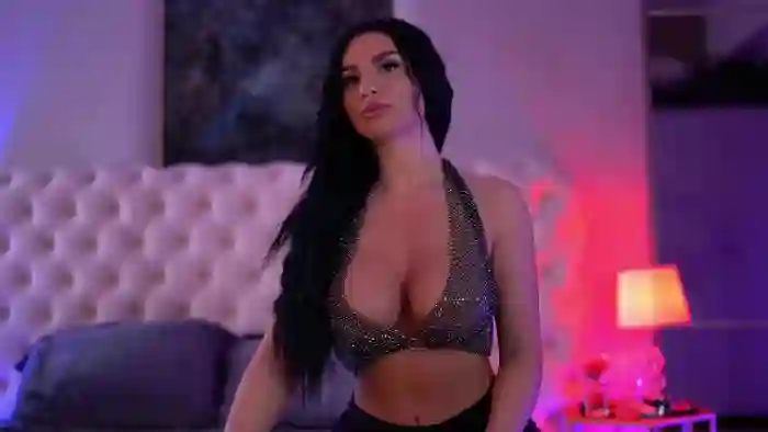 2025/05/04/flirt4free-isabelle-hunt-07-06-13