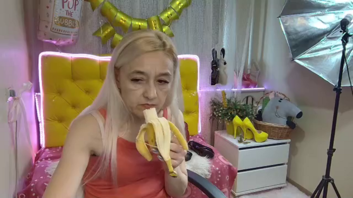 karmen-hiron