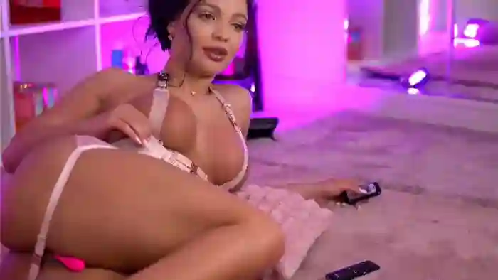 2025/05/05/flirt4free-madison-coles-06-09-56