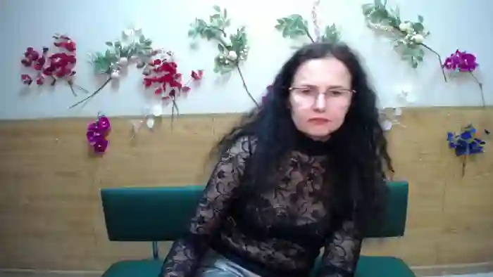 2025/05/05/flirt4free-miroslava-happi-15-56-57