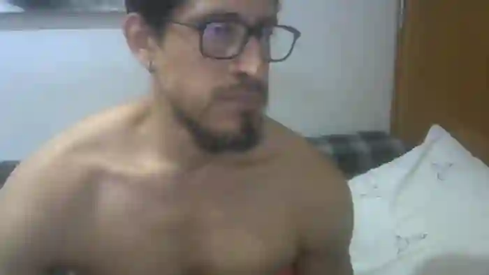 2025/05/05/flirt4free-guiverno-11-04-50