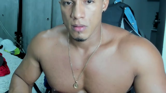 mat-strong