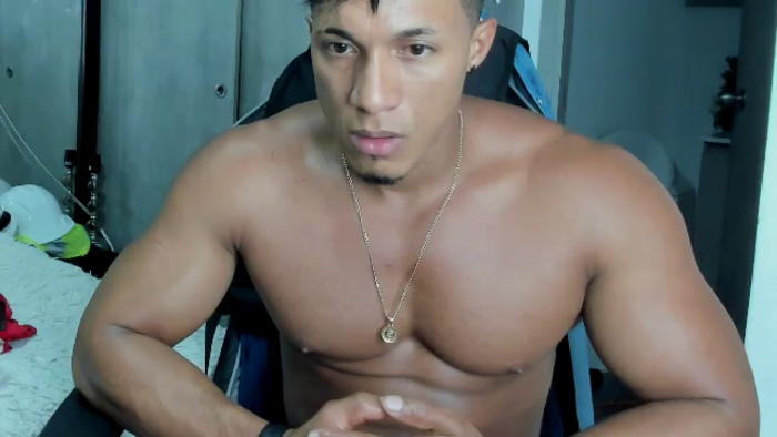 mat-strong