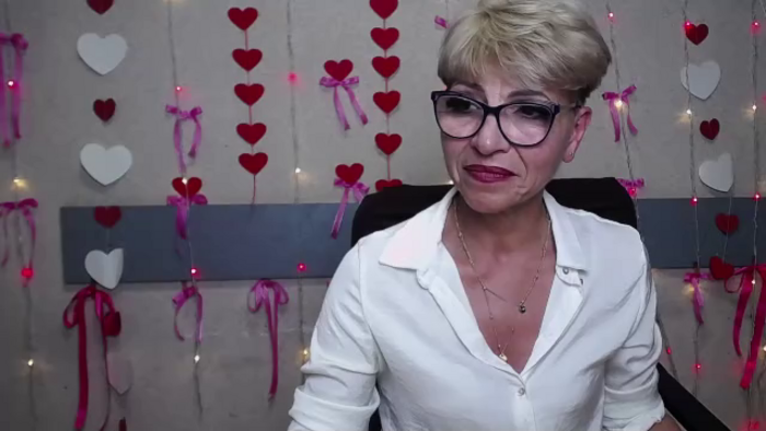 holly-incredible