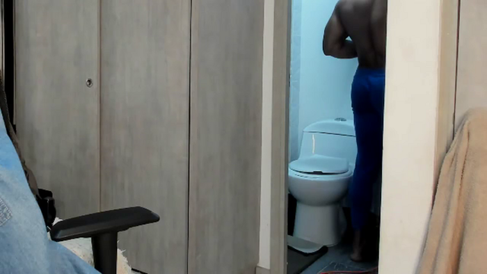 mat-strong