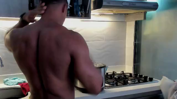 mat-strong