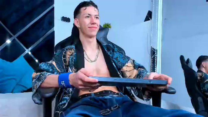 dylan-duraan