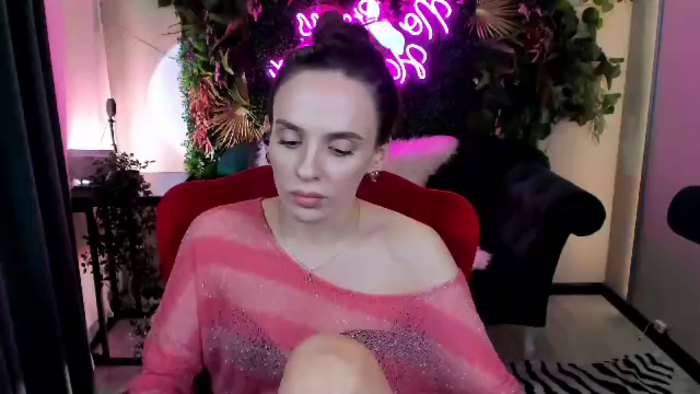 isabel-adams