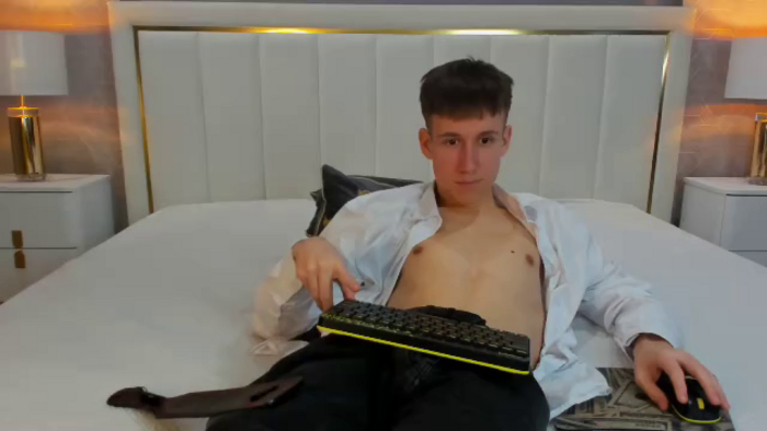 markus-white