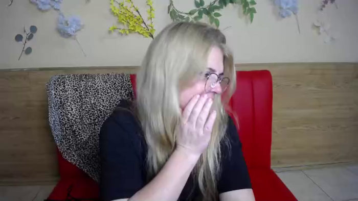 julya-barbi