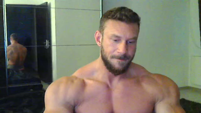 kevin-muscle