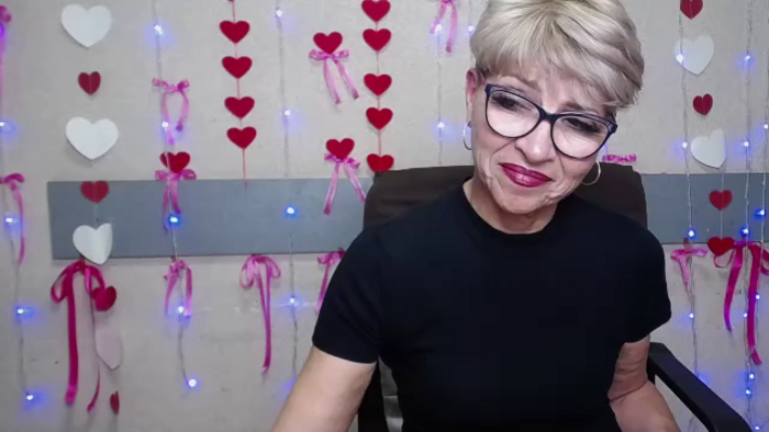 holly-incredible