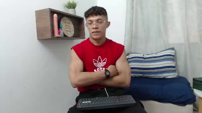lucas-luxx