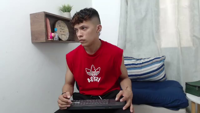 lucas-luxx