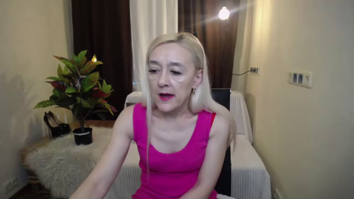 karmen-hiron