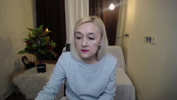 karmen-hiron