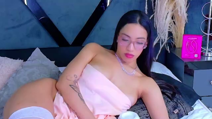 kylie-whitee