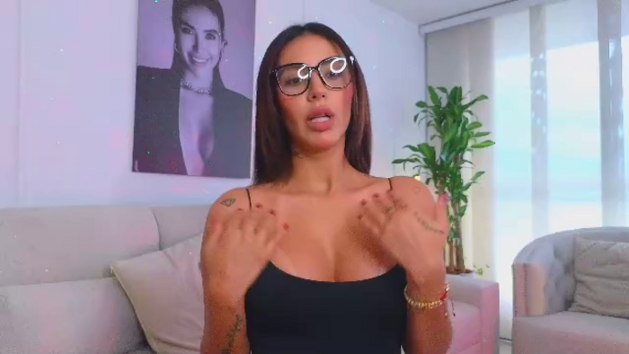 melina-collins