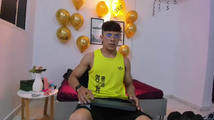 lucas-luxx