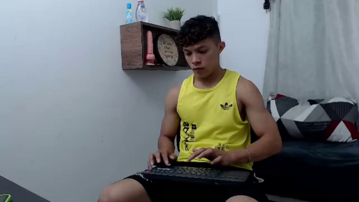 lucas-luxx