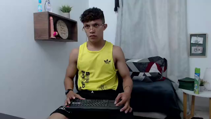 lucas-luxx