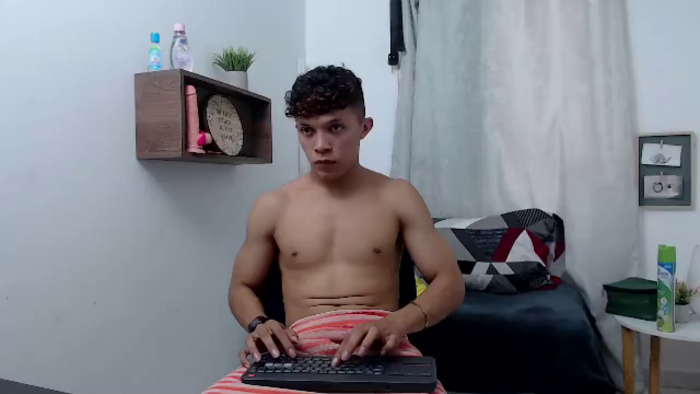 lucas-luxx