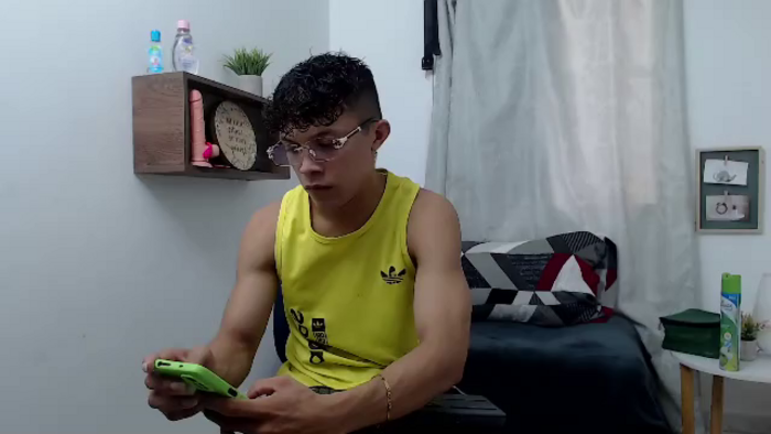 lucas-luxx