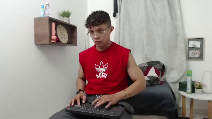 lucas-luxx