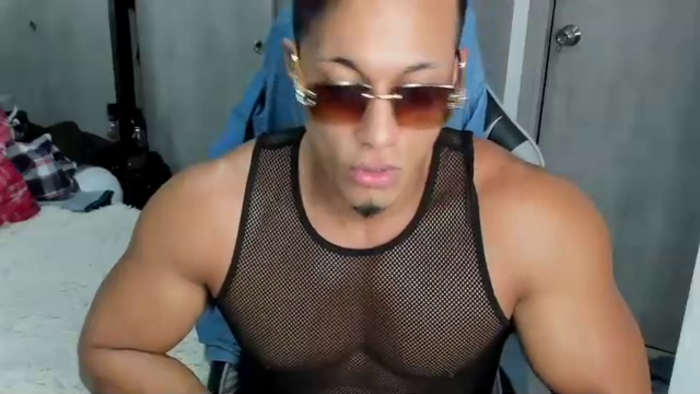mat-strong