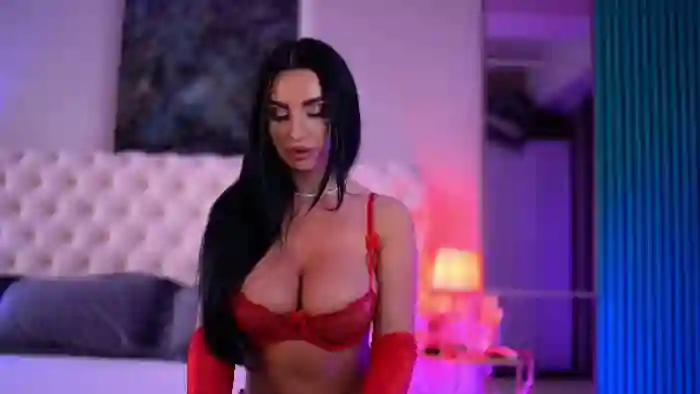 2025/05/27/flirt4free-isabelle-hunt-08-14-01