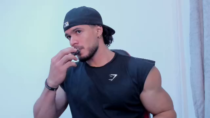 jonas-lewis