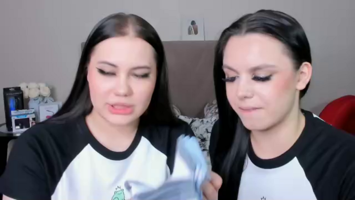 mary-and-polly