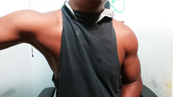 kendo-muscle-big
