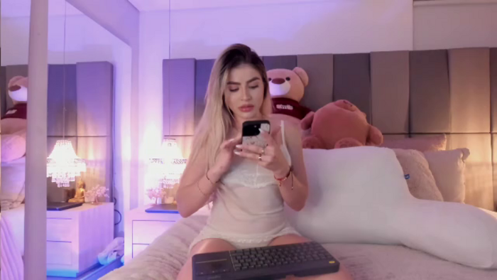 mia-klein
