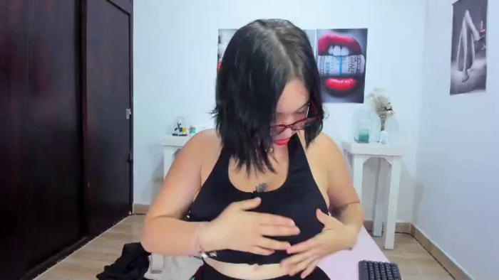 julieeta-taylor