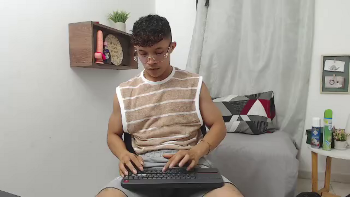 lucas-luxx