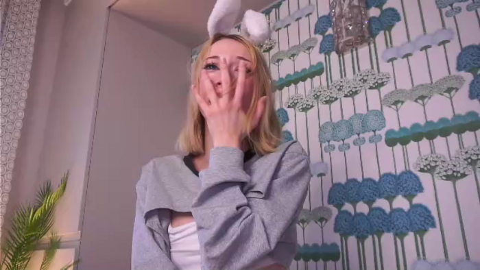 megan-floor