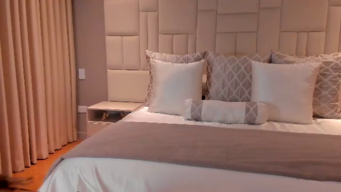 megan-hilton