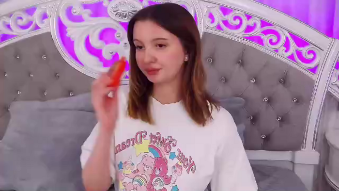 milana-evans