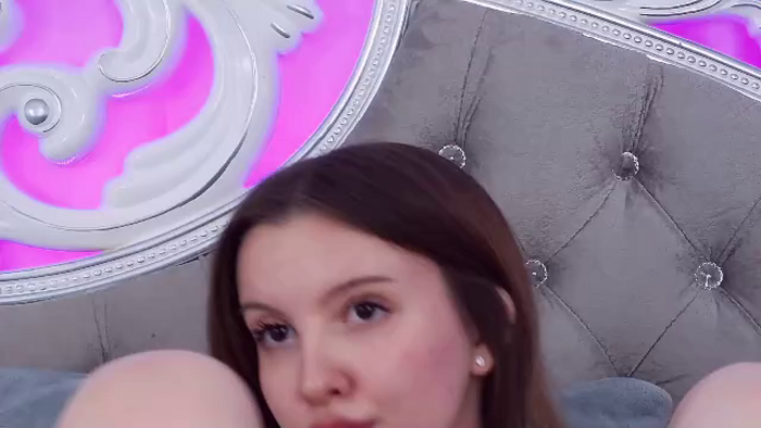 milana-evans
