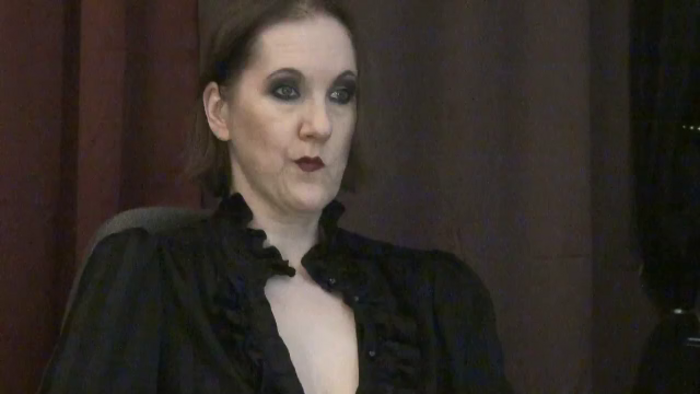 mistress-vivian