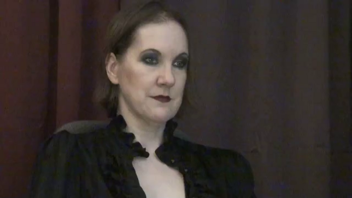 mistress-vivian