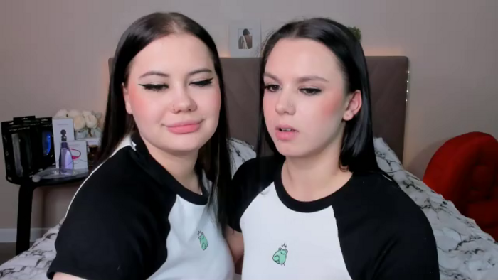 mary-and-polly