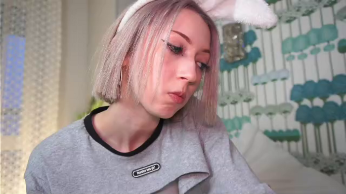 megan-floor
