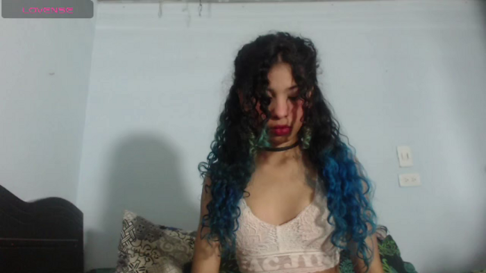 petite-ariana